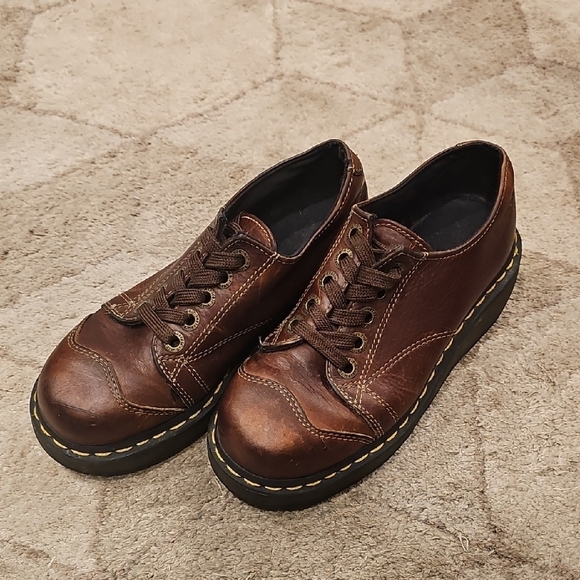 DR MARTENS AirWair BROWN LEA CHUNKY PLATFORM OXFORDS SHOES 8651 - Picture 1 of 4